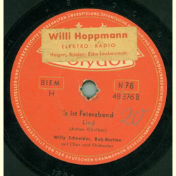 Willy Schneider mit Chor und Orchester - O Schwarzwald, o Heimat / Es ist Feierabend