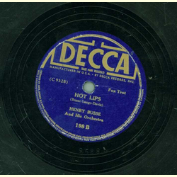 Henry Busse and his Orchestra - The wang wang blues / Hot Lips