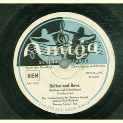 Cornel-Trio - Vis-a-vis vom Wendelstein / Button and Bows