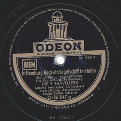 Die 3 Travellers - In Hamburg liegt ein Segelschiff im...