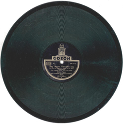 Gitta Alpar - Sag, armes Herzchen, sag / Bin verliebt, bin so verliebt