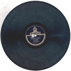 Karl Leopold - Mei Gck is a Htterl / Herzog Johann Jodler