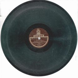 Chor der Staatsoper mit gro�em Orchester: Ed. M�rike - Aida (Verdi)