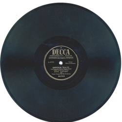 Bing Crosby - I kiss your hand, madame / Emperor Waltz