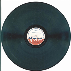 Duke Ellington / Hal McIntyre - Creole Love Call / a) Cool as a fool in a pool b) Singin in the rain