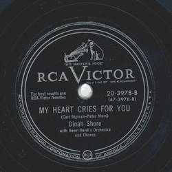Dinah Store - Nobody `s Chaising Me / My Heart Cries For You