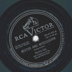 Dennis Day - A trinket of shiny gold / Mister and...