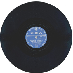 Rosemary Clooney, Marlene Dietrich - Its the same / Dots nice - Donna fight
