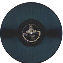 Harry James and his Orchestra - Concerto for Trumpet / Trumpet Blues and Cantabile