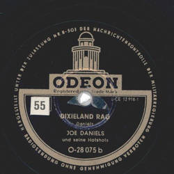 Joe Daniels and his Hot Shots - The Old Piano Roll Blues / Dixieland Rag