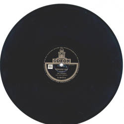 Joe Daniels and his Hot Shots - The Old Piano Roll Blues / Dixieland Rag