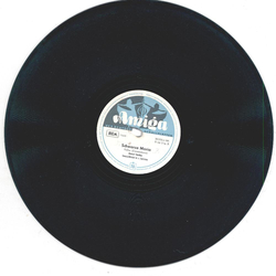 Jenny Petra und die Flamingos - So Wundersch�n / Schwarze Maria