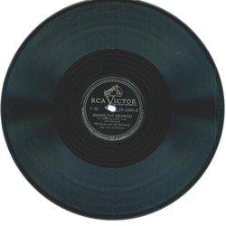 Phil Harris And His Orchestra ? Pappys Little Jug / Minnie The Mermaid