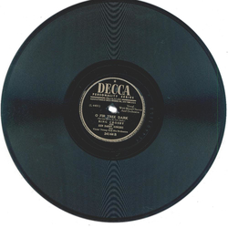 Bing Crosby With Ken Darby Singers ? The Christmas Song / O Fir Tree Dark